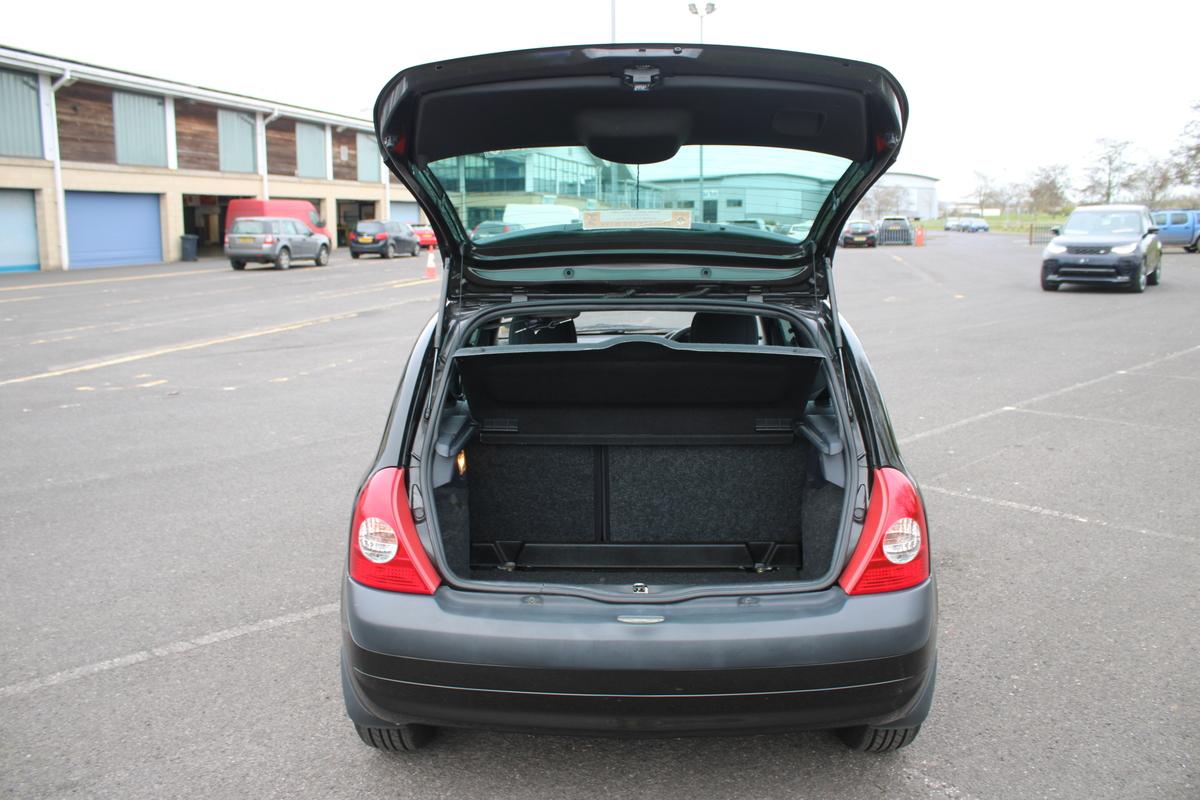 2003 Renault CLIO DYNAMIQUE 16V