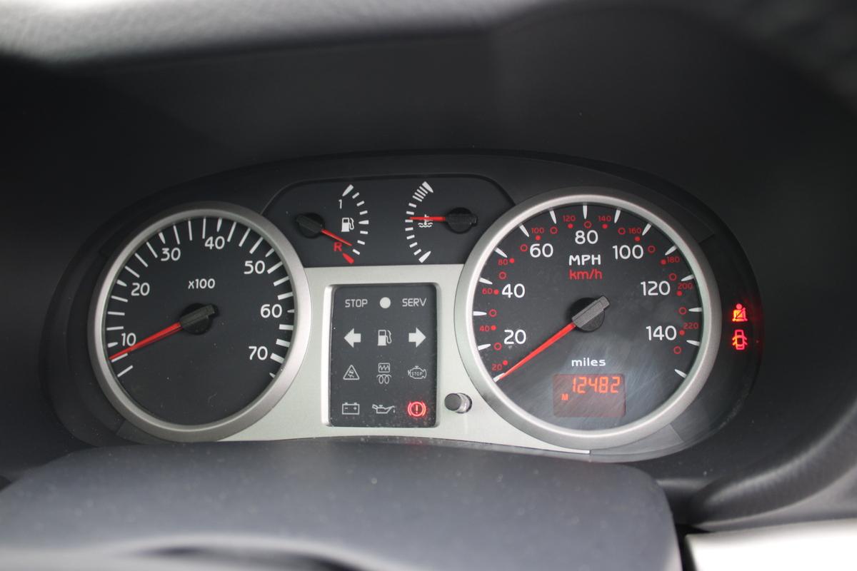 2003 Renault CLIO DYNAMIQUE 16V