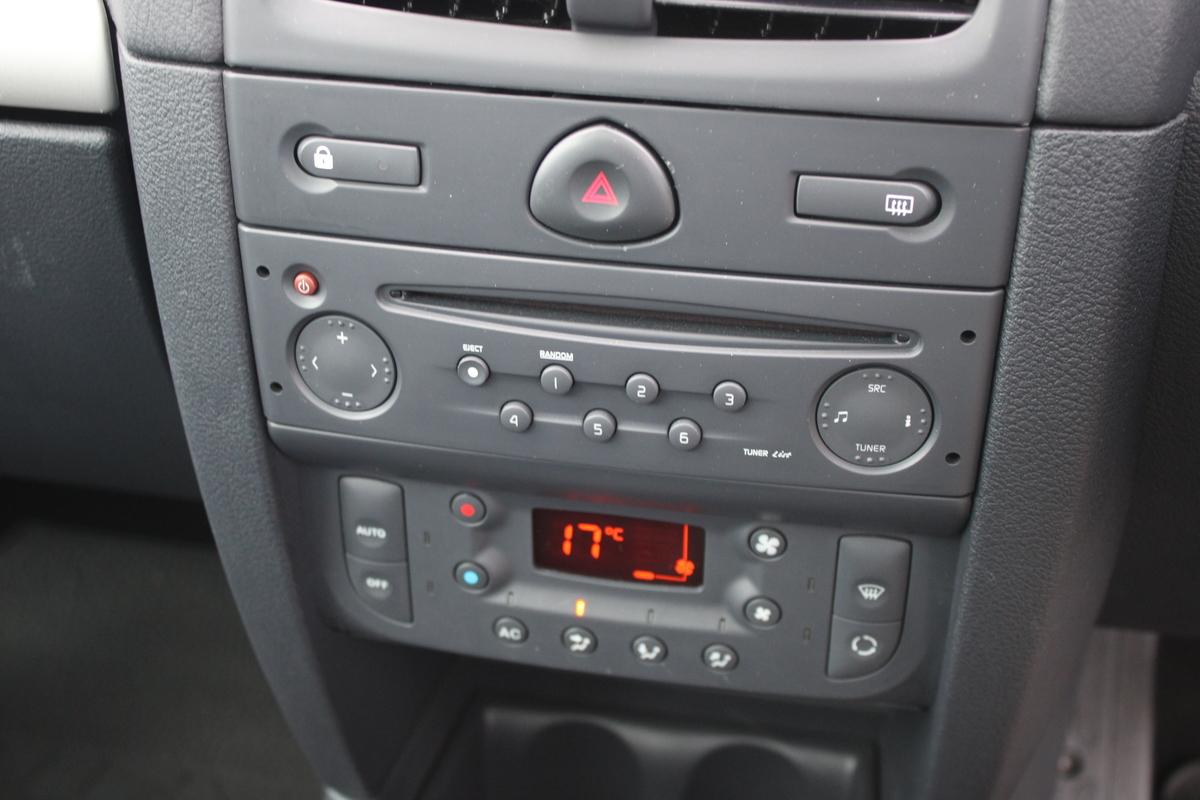 2003 Renault CLIO DYNAMIQUE 16V