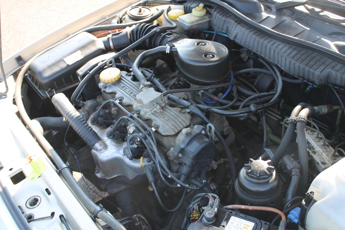 1994 Vauxhall CAVALIER LS