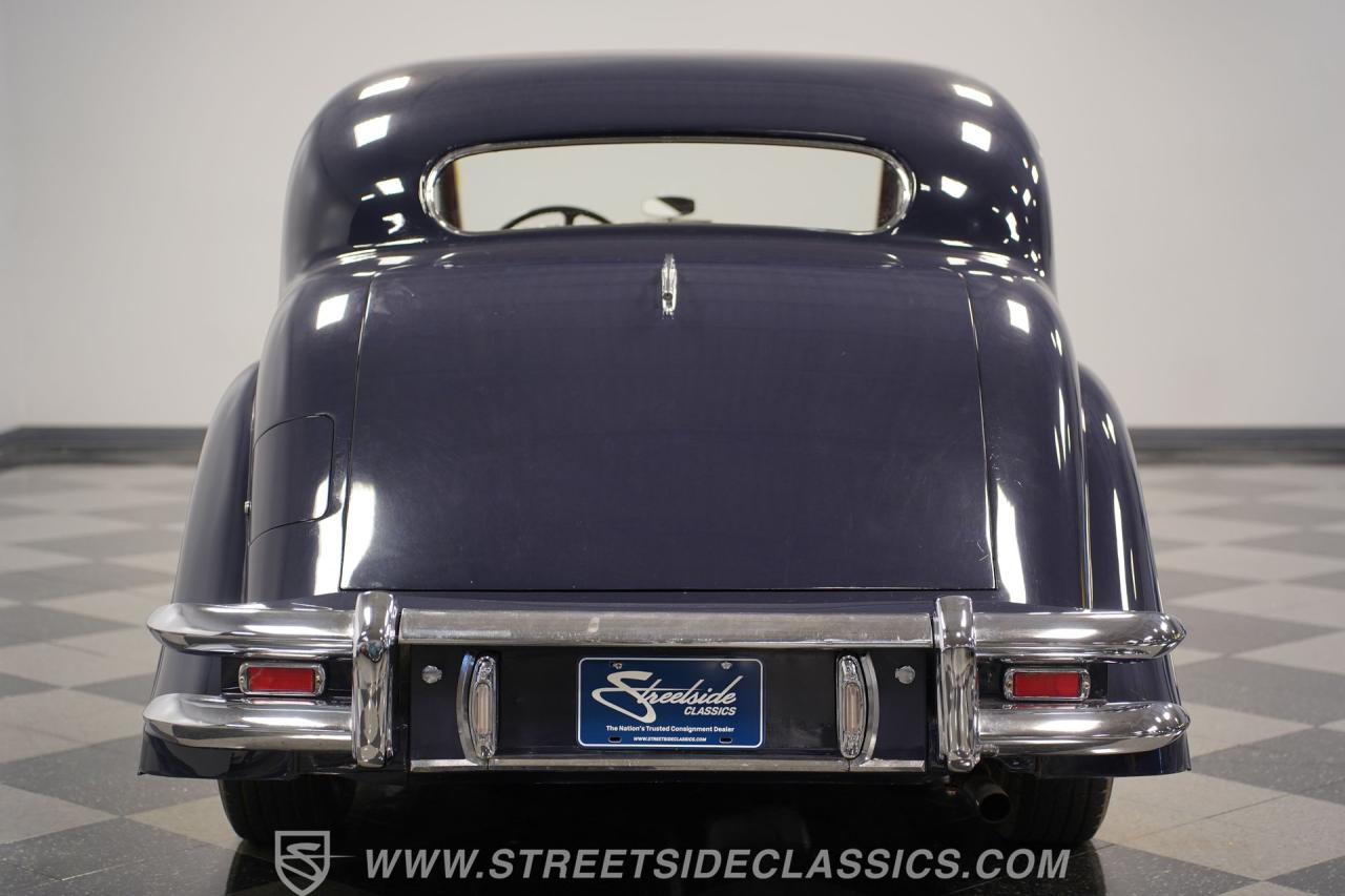 1950 Jaguar Mark V Sedan