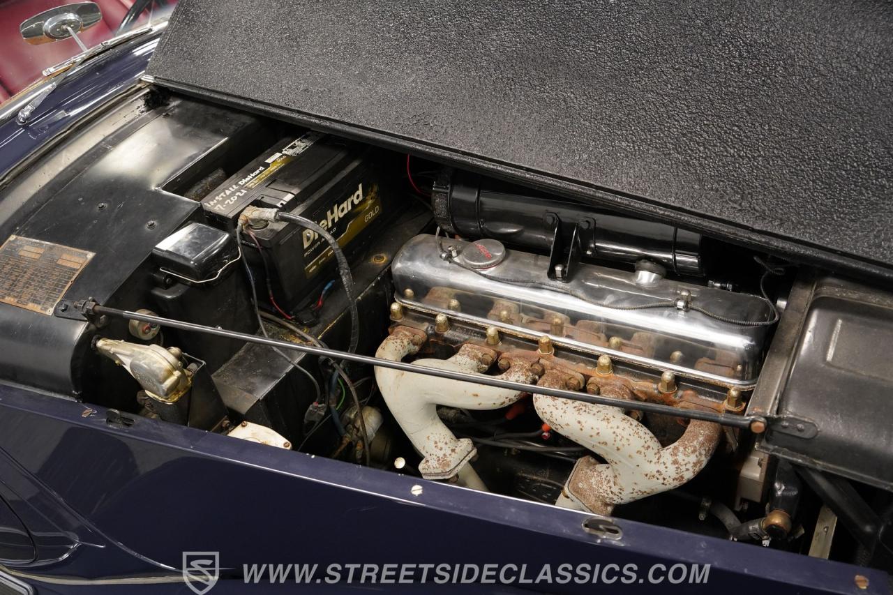 1950 Jaguar Mark V Sedan