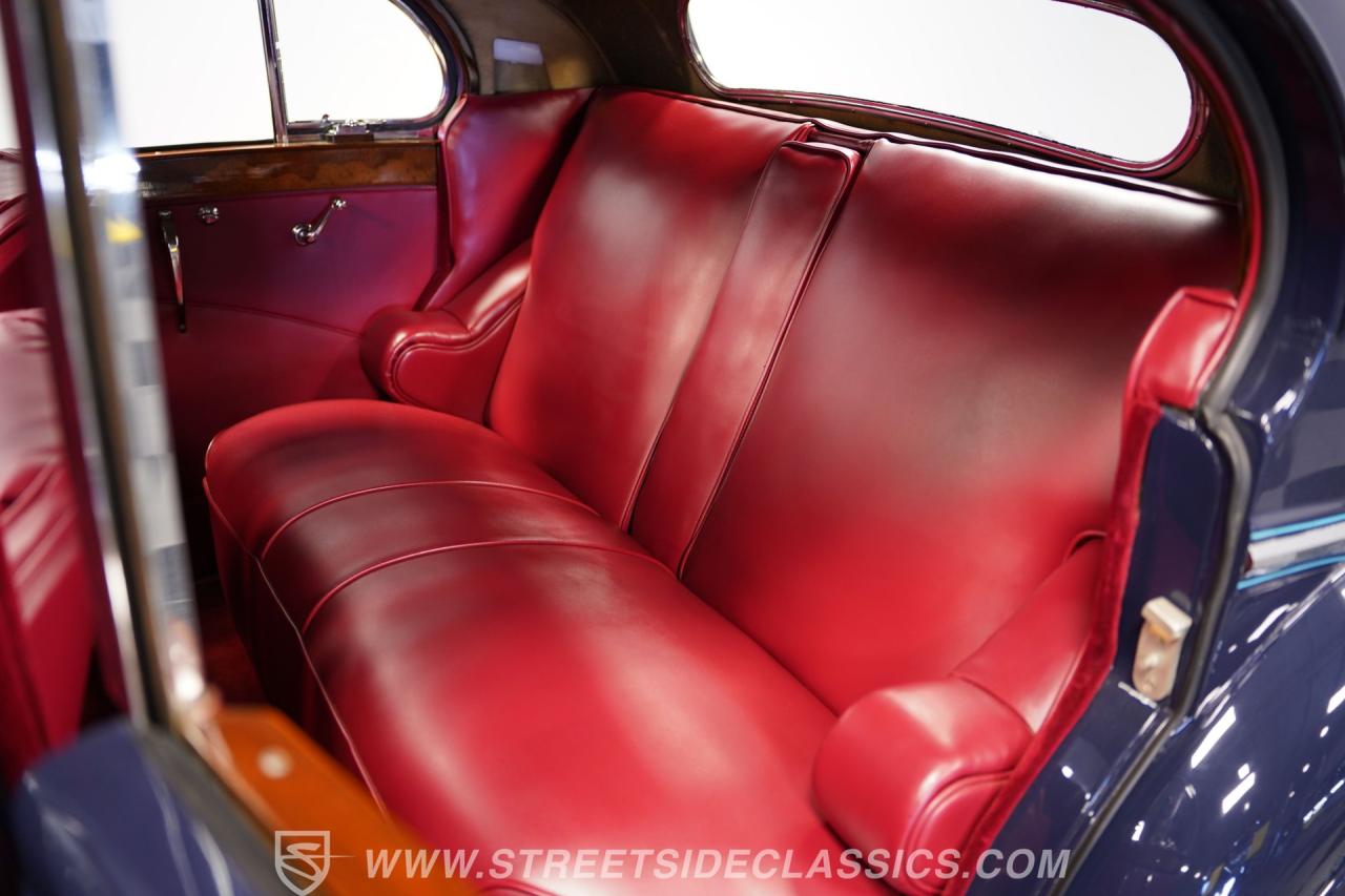 1950 Jaguar Mark V Sedan