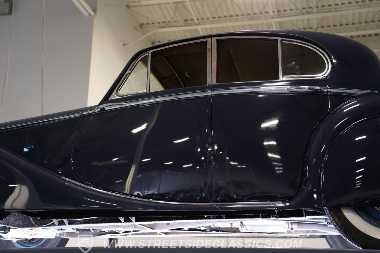 1950 Jaguar Mark V Sedan