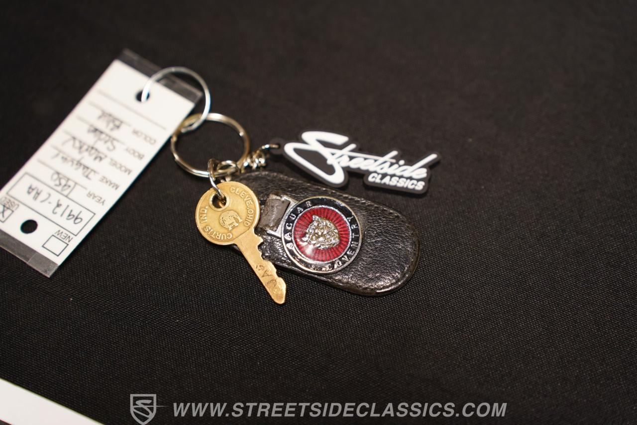 1950 Jaguar Mark V Sedan