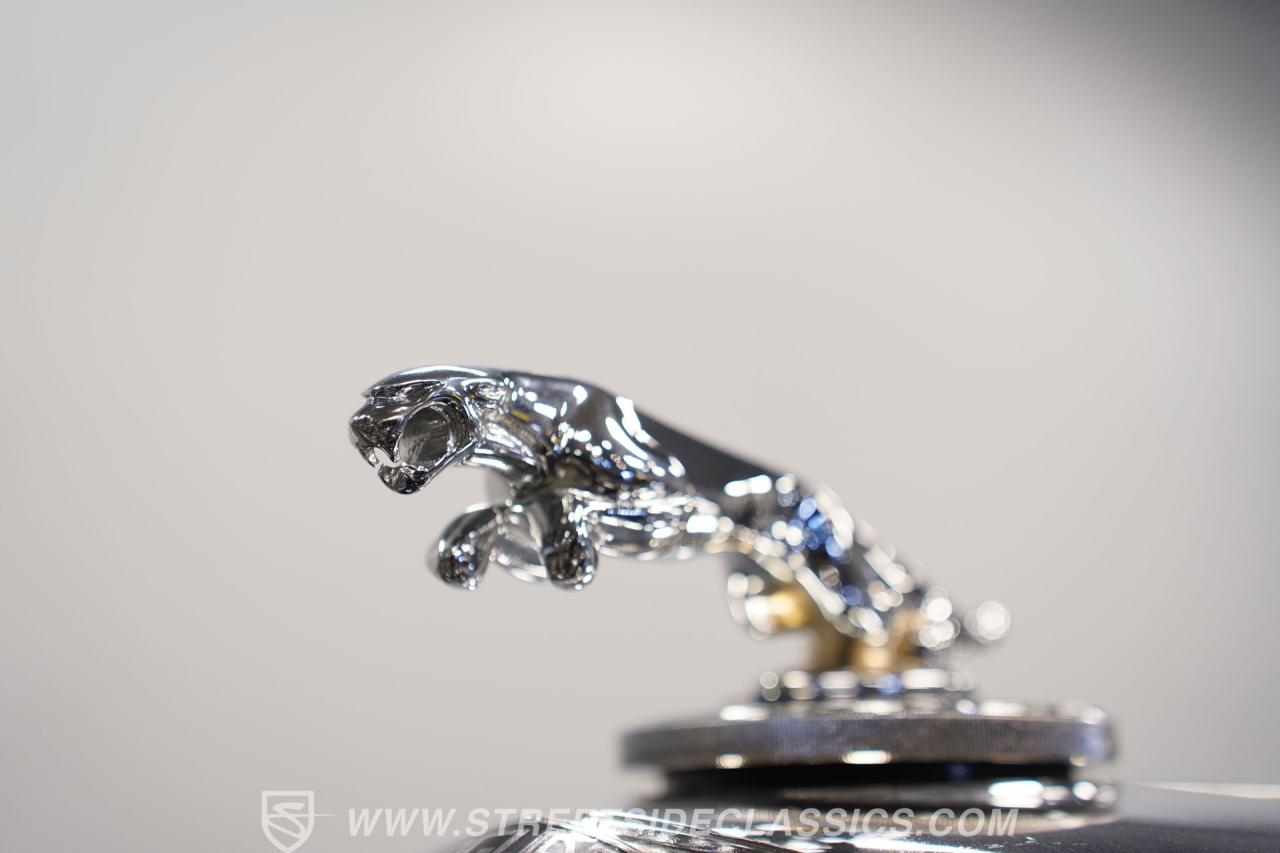 1950 Jaguar Mark V Sedan