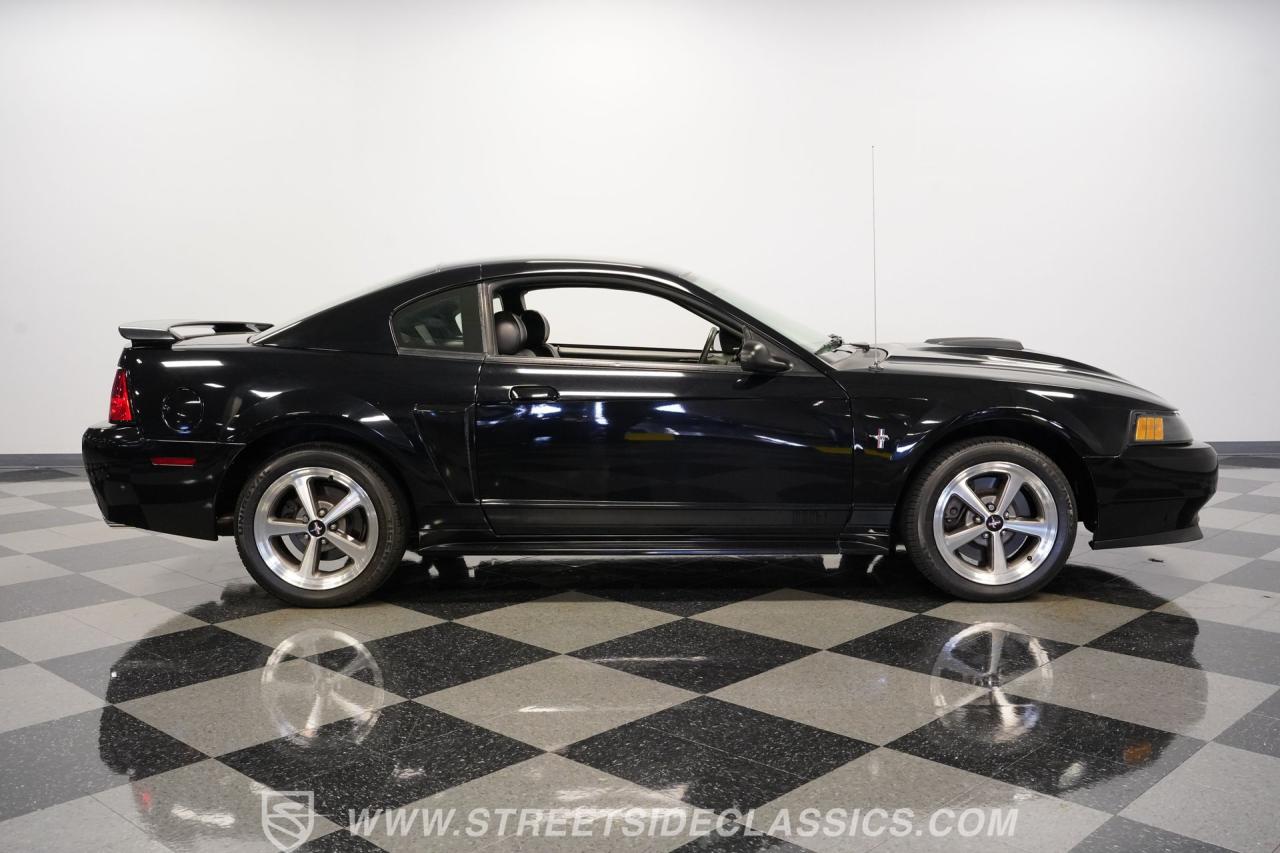 2003 Ford Mustang Mach 1