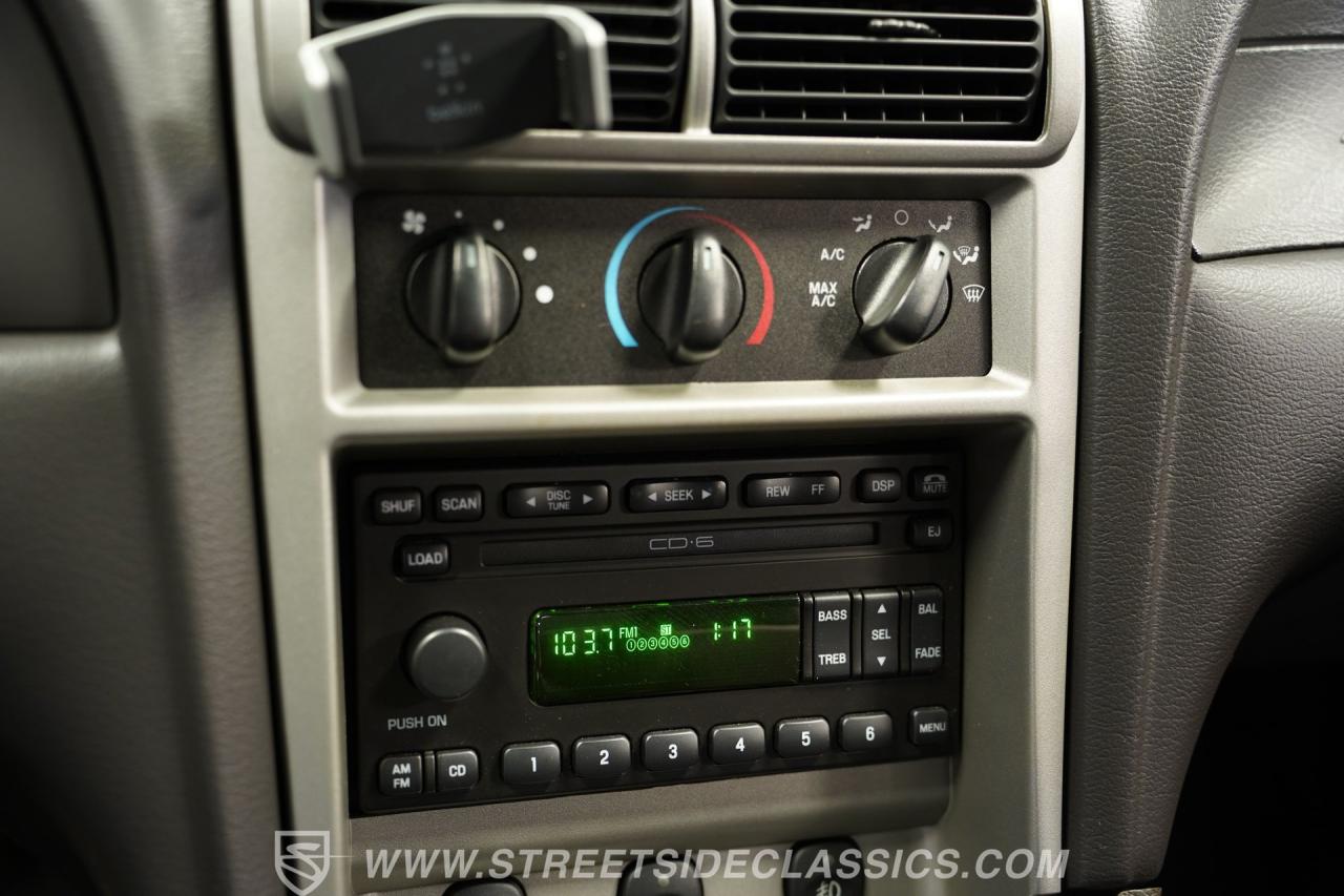 2003 Ford Mustang Mach 1