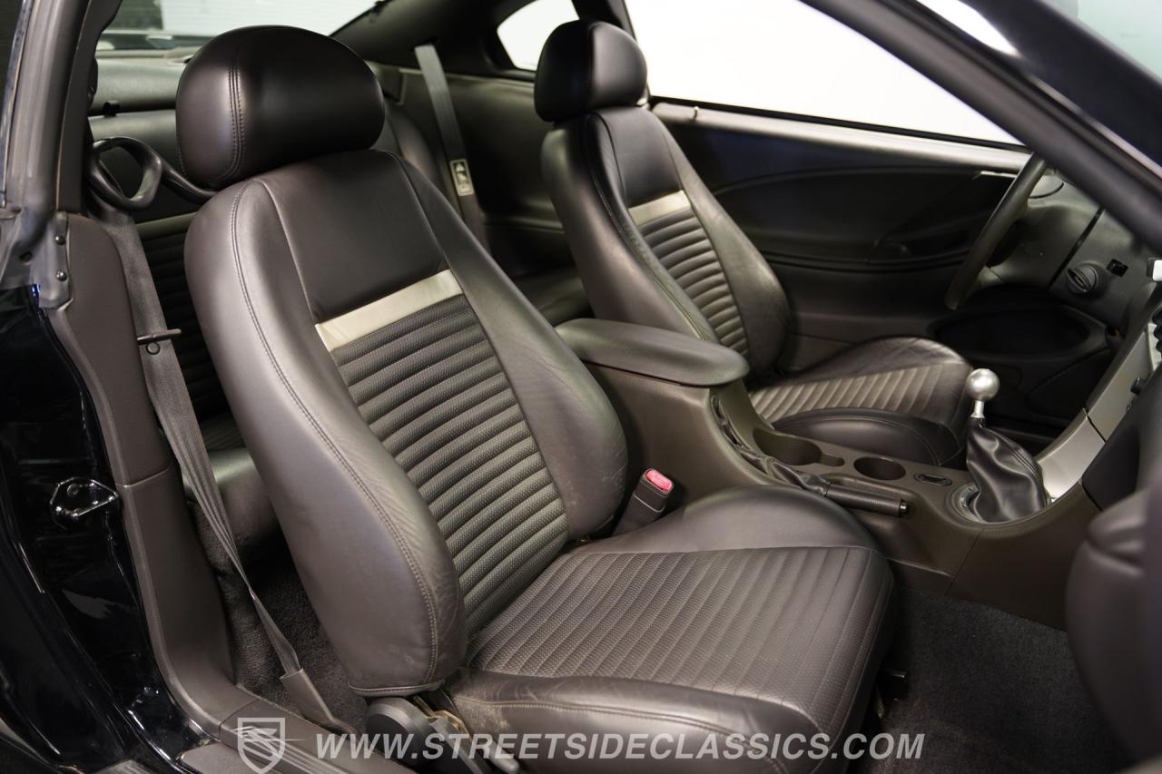 2003 Ford Mustang Mach 1