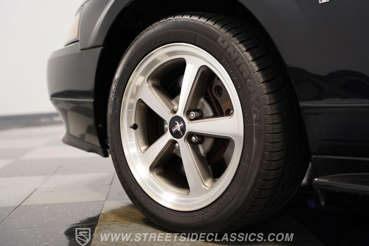 2003 Ford Mustang Mach 1