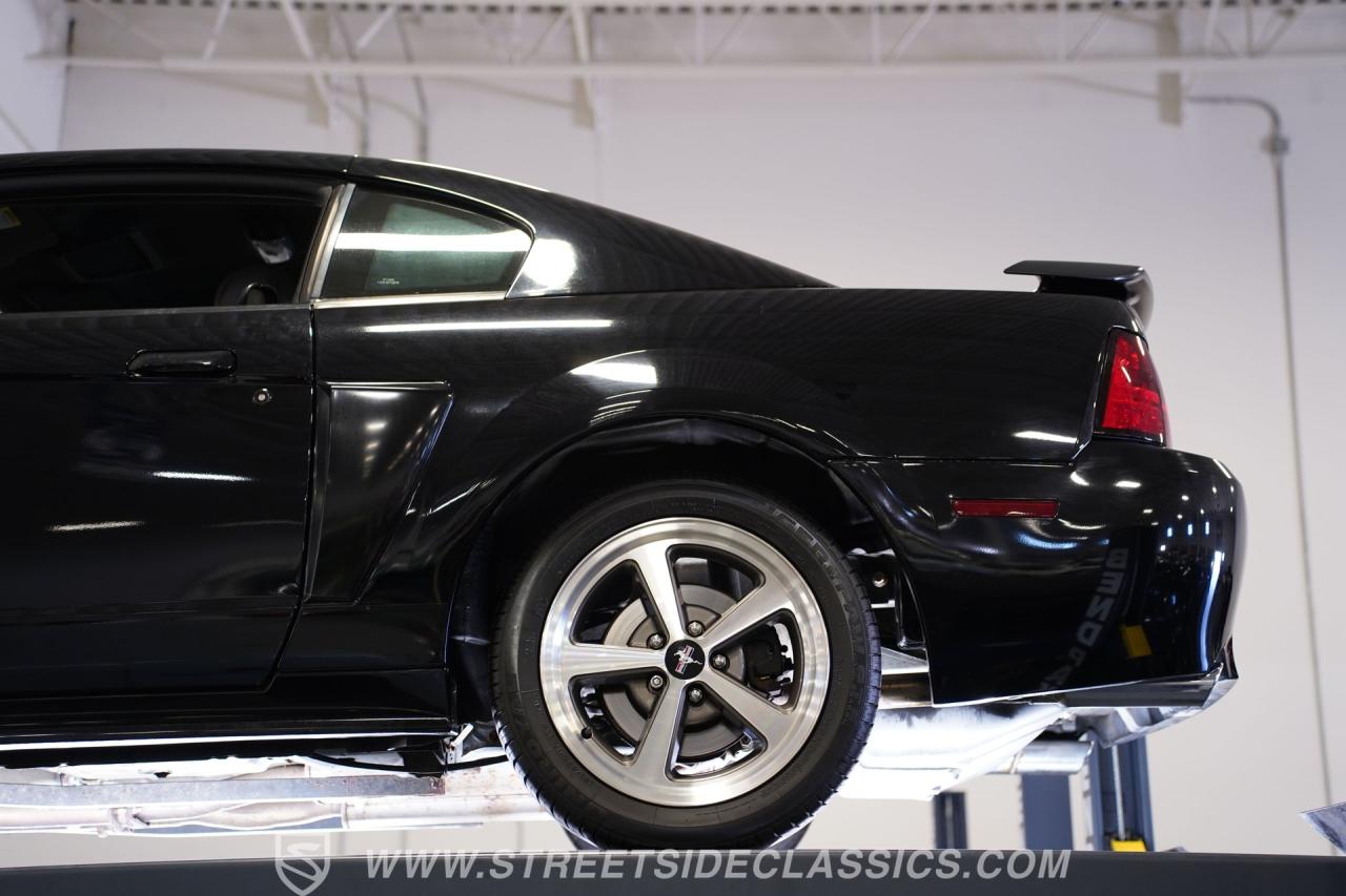 2003 Ford Mustang Mach 1