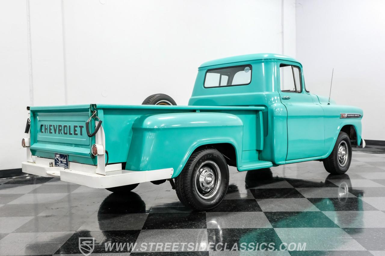 1959 Chevrolet 3200 Apache Stepside