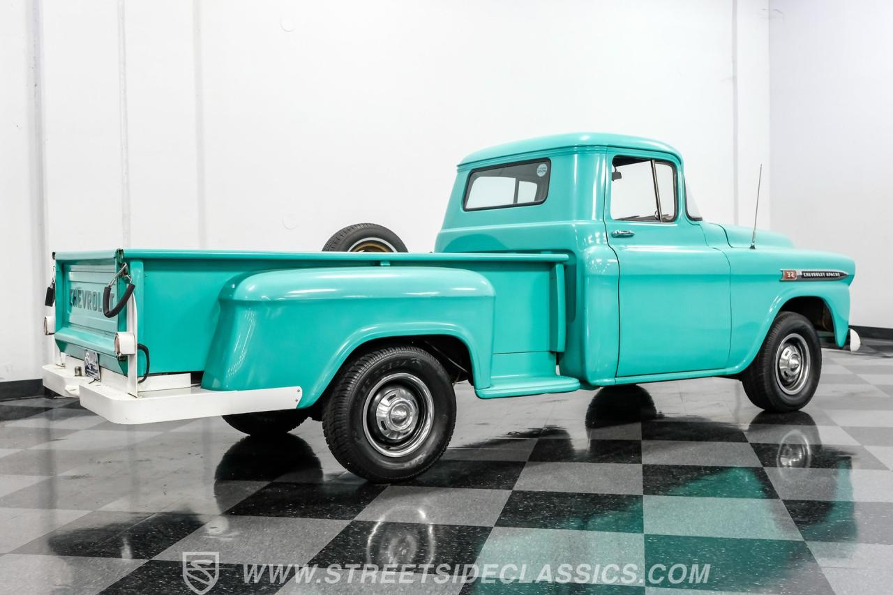 1959 Chevrolet 3200 Apache Stepside