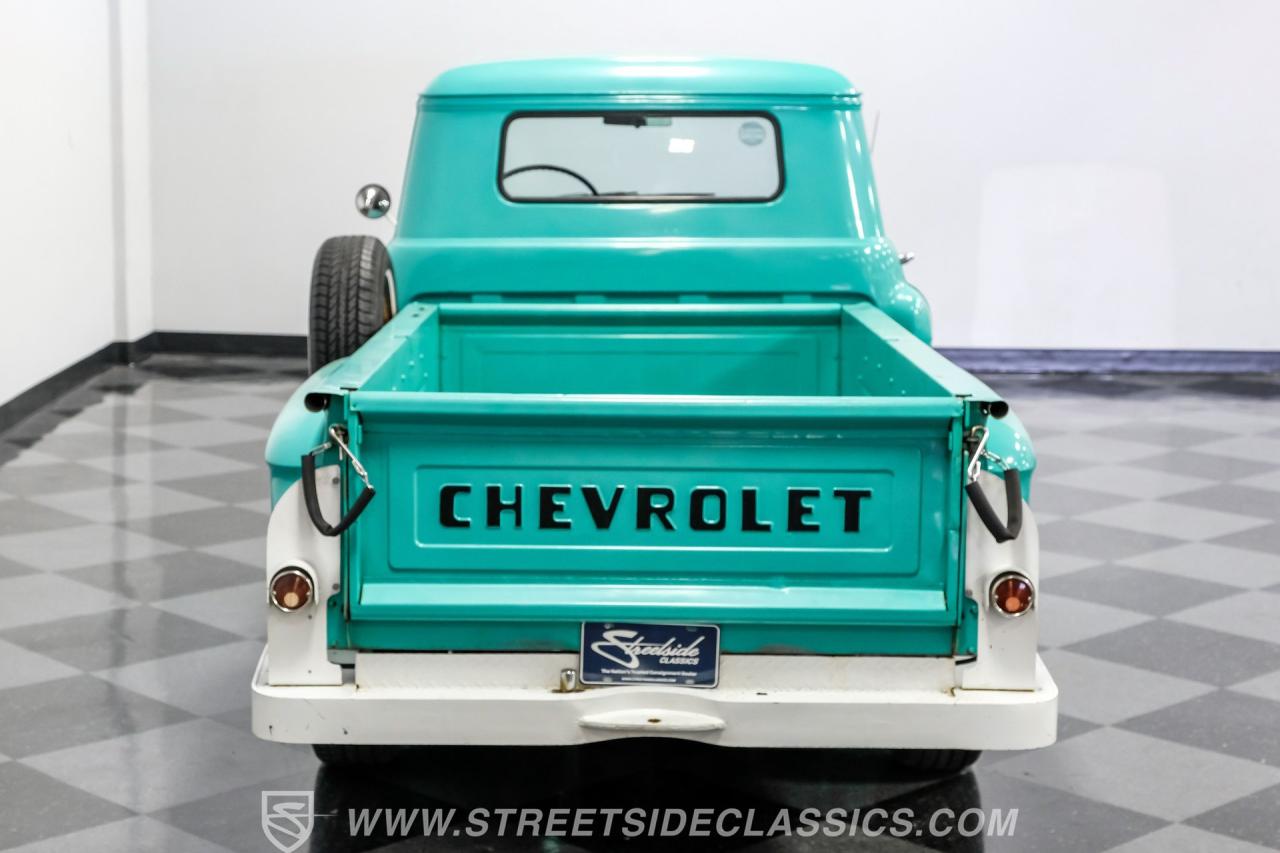 1959 Chevrolet 3200 Apache Stepside