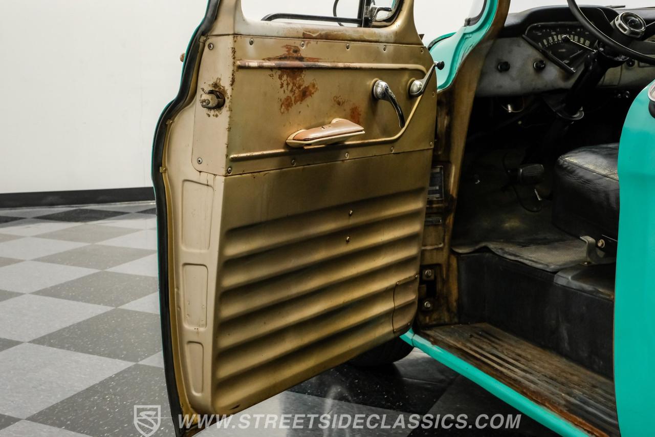 1959 Chevrolet 3200 Apache Stepside