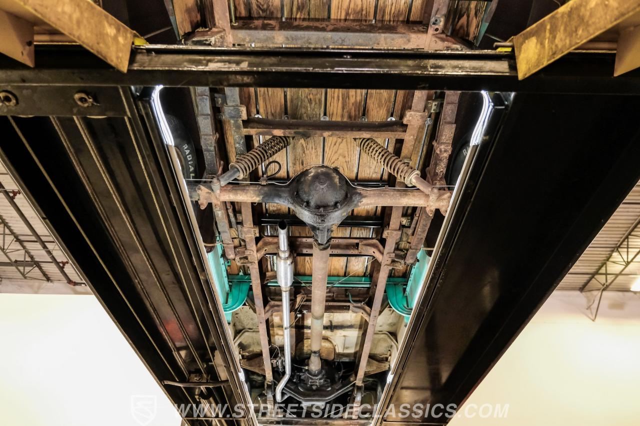 1959 Chevrolet 3200 Apache Stepside