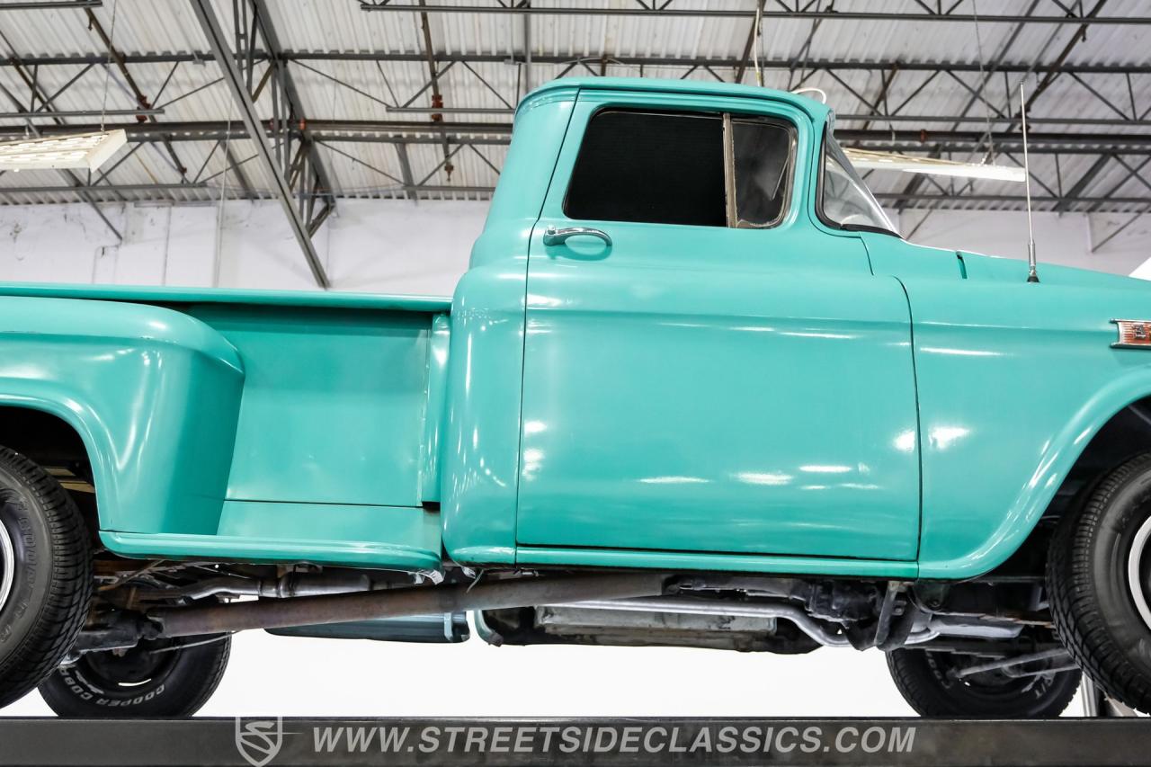 1959 Chevrolet 3200 Apache Stepside