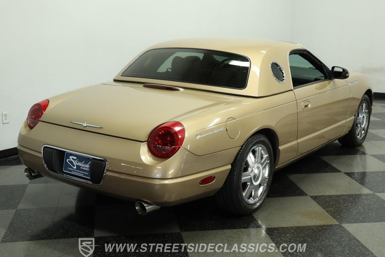2005 Ford Thunderbird