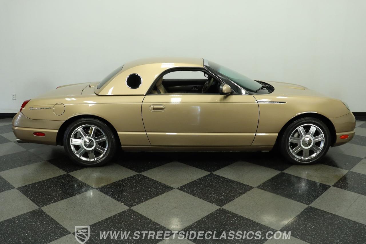 2005 Ford Thunderbird