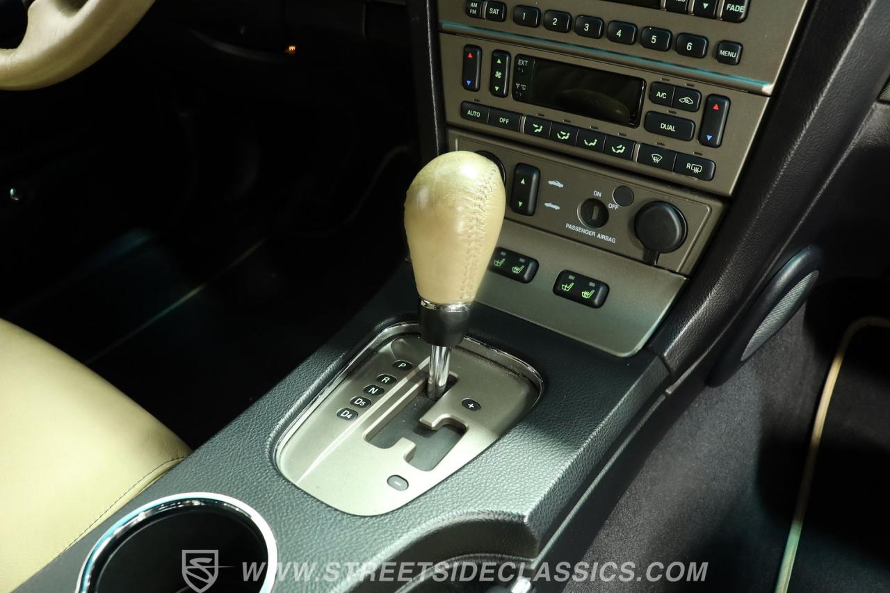 2005 Ford Thunderbird