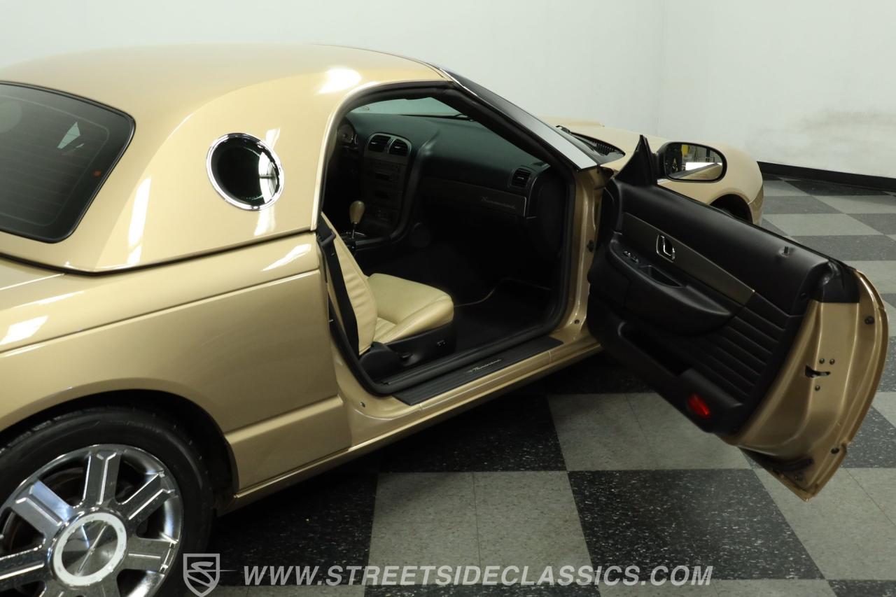 2005 Ford Thunderbird