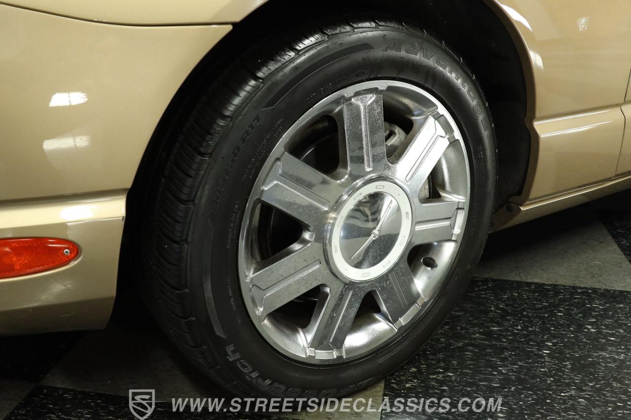 2005 Ford Thunderbird