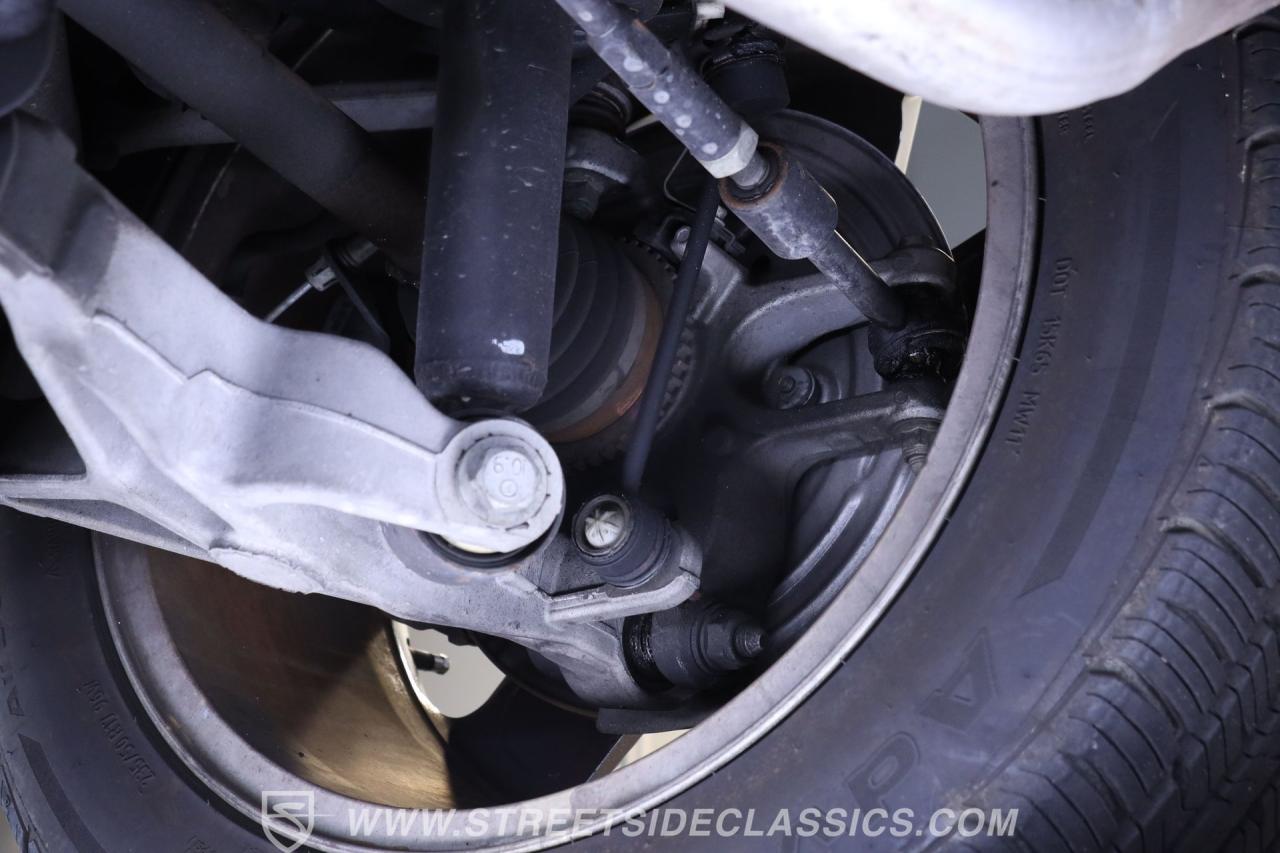 2005 Ford Thunderbird