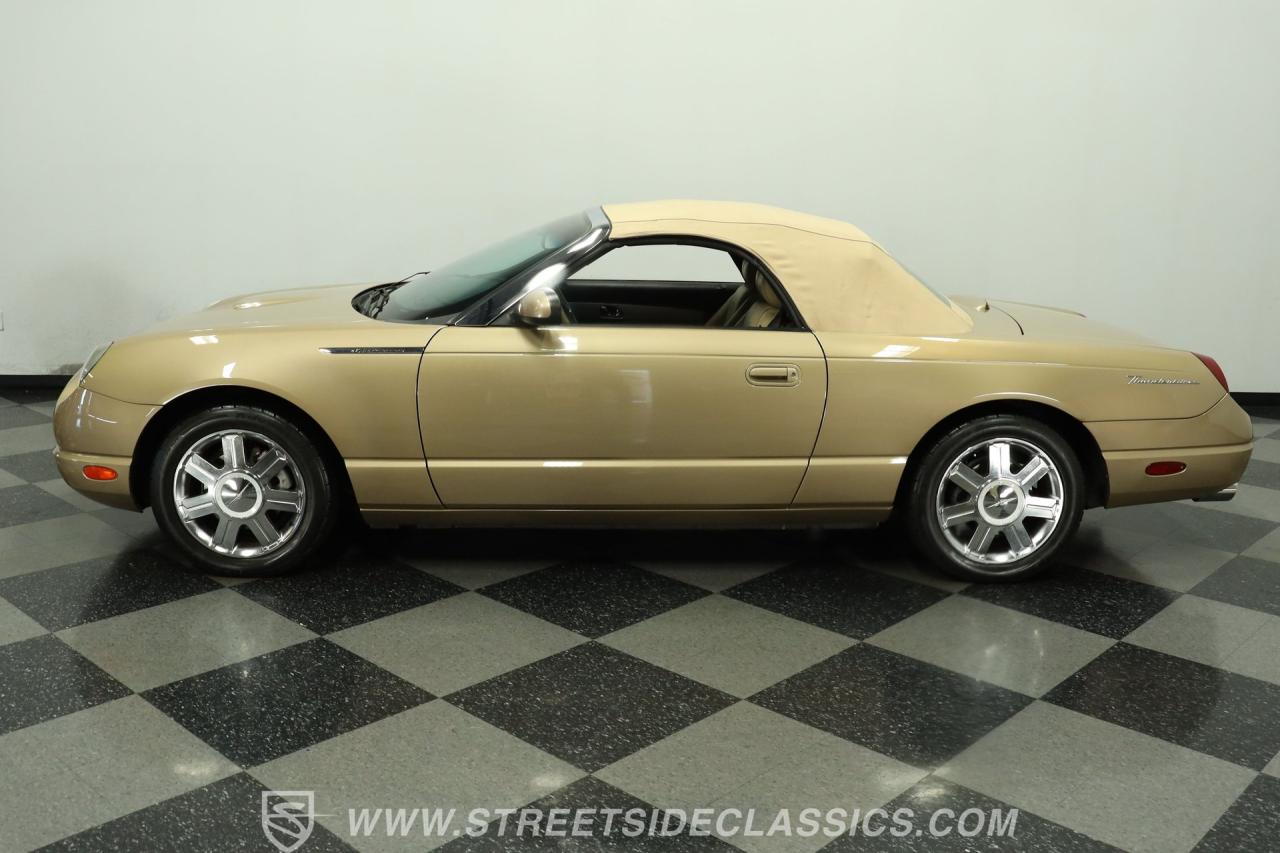 2005 Ford Thunderbird