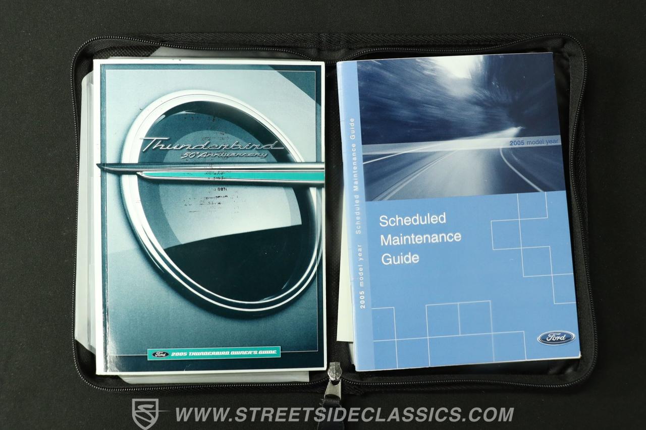 2005 Ford Thunderbird