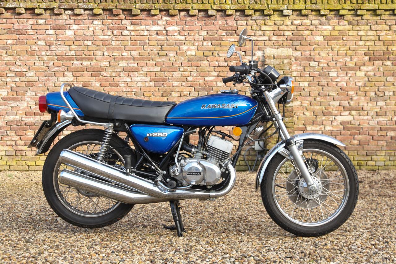 1977 Kawasaki KH 250