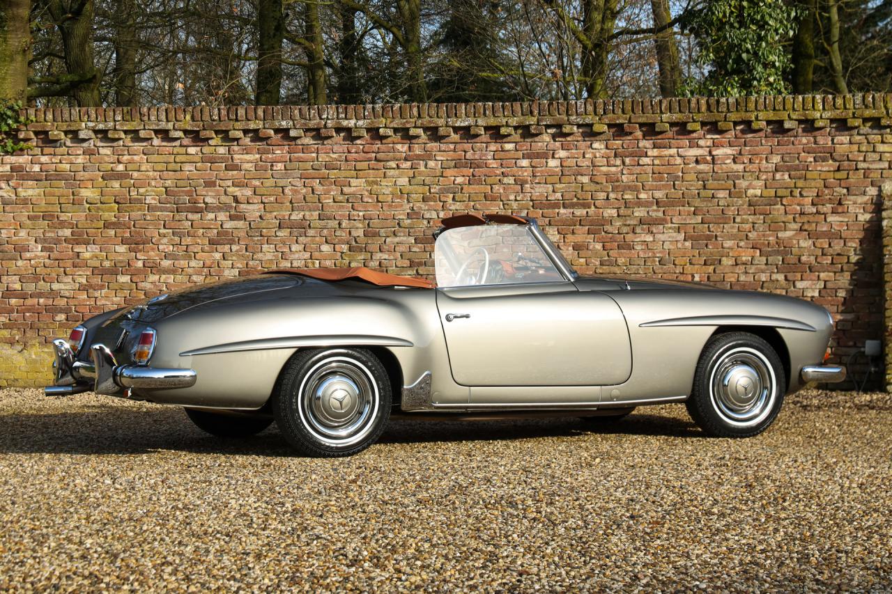 1962 Mercedes - Benz 190 SL