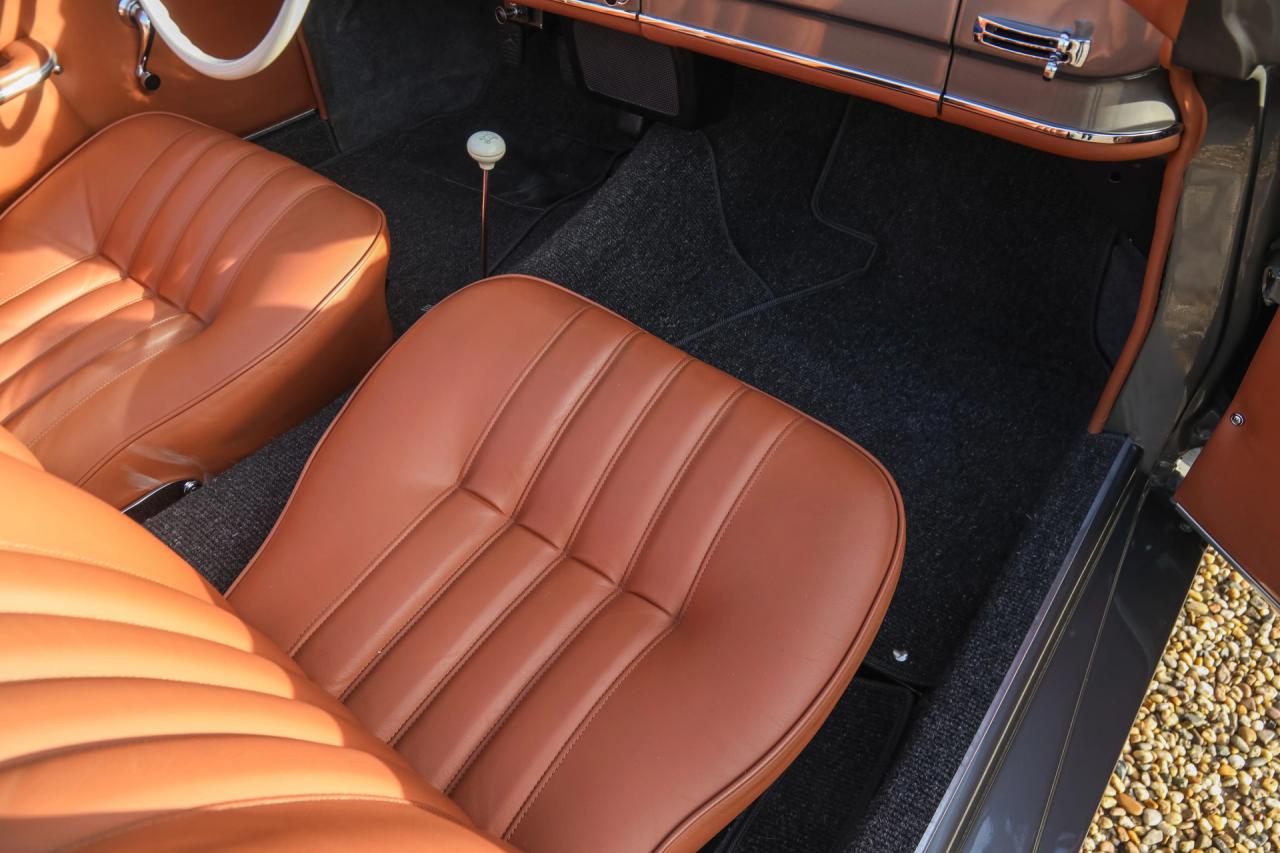 1962 Mercedes - Benz 190 SL