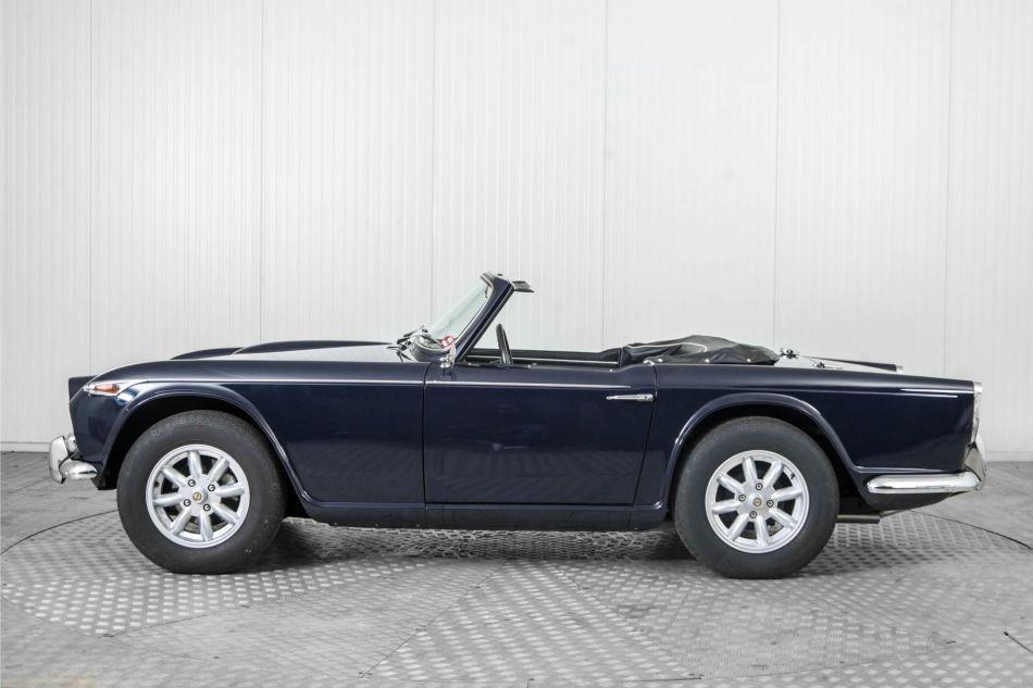 1967 Triumph TR4A IRS
