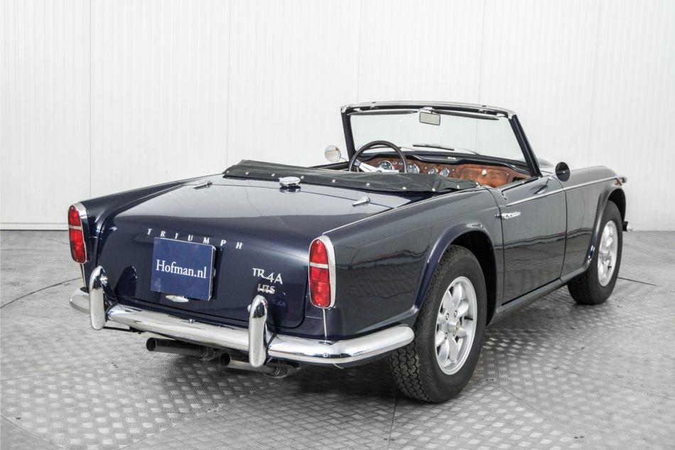 1967 Triumph TR4A IRS