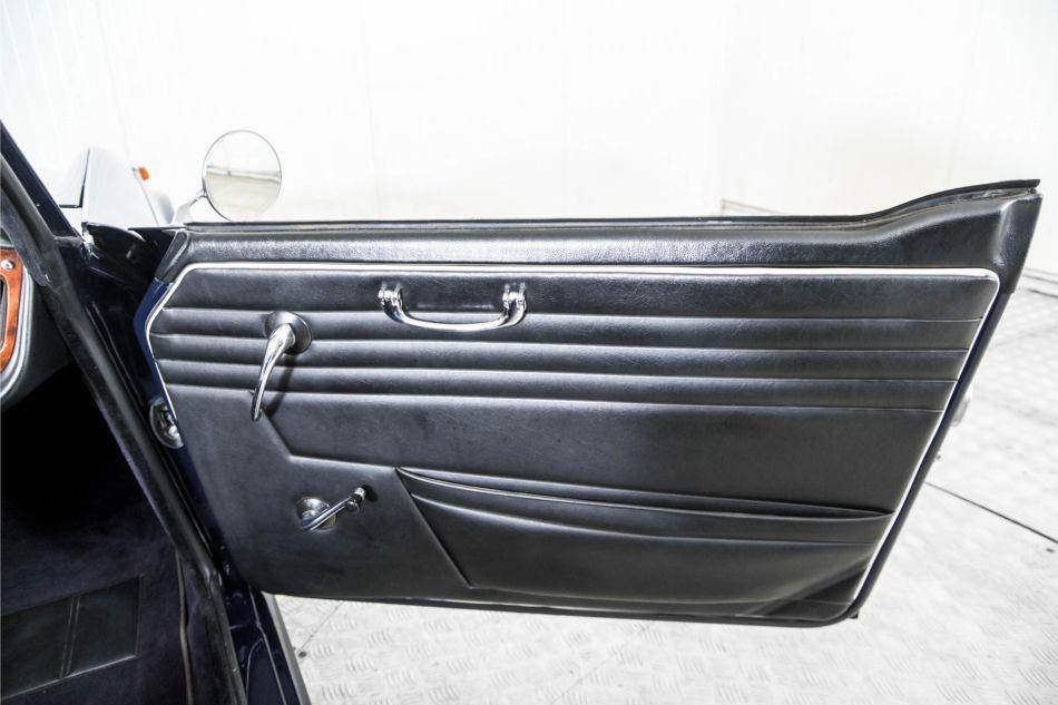 1967 Triumph TR4A IRS