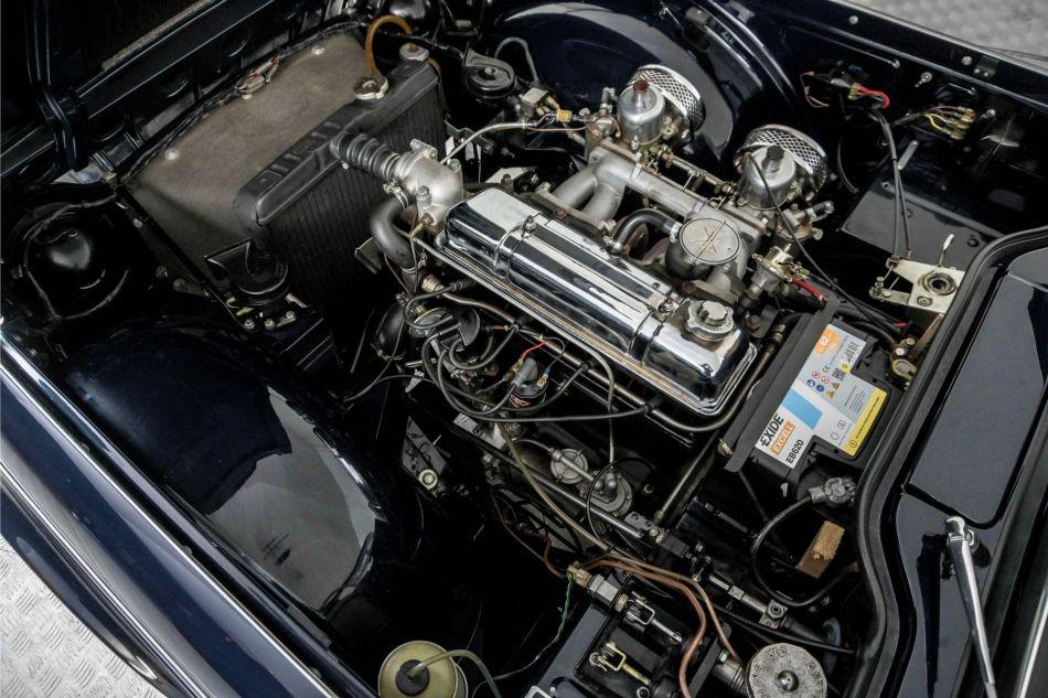 1967 Triumph TR4A IRS