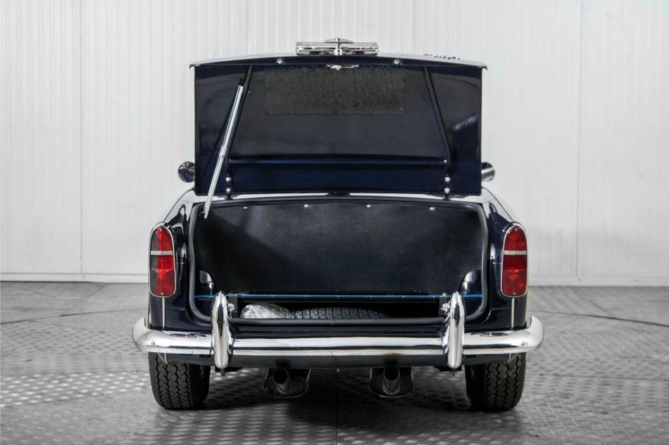 1967 Triumph TR4A IRS