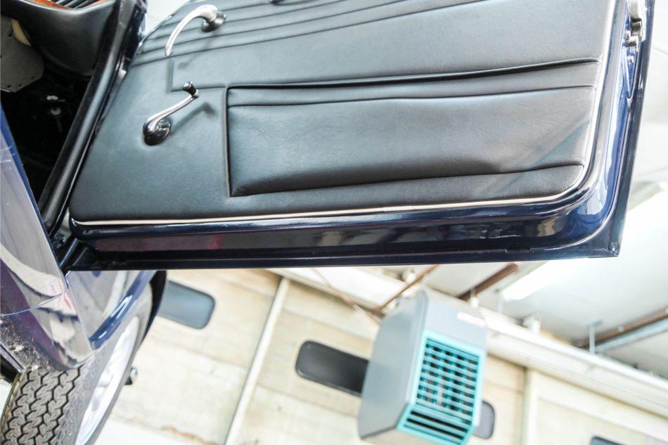 1967 Triumph TR4A IRS