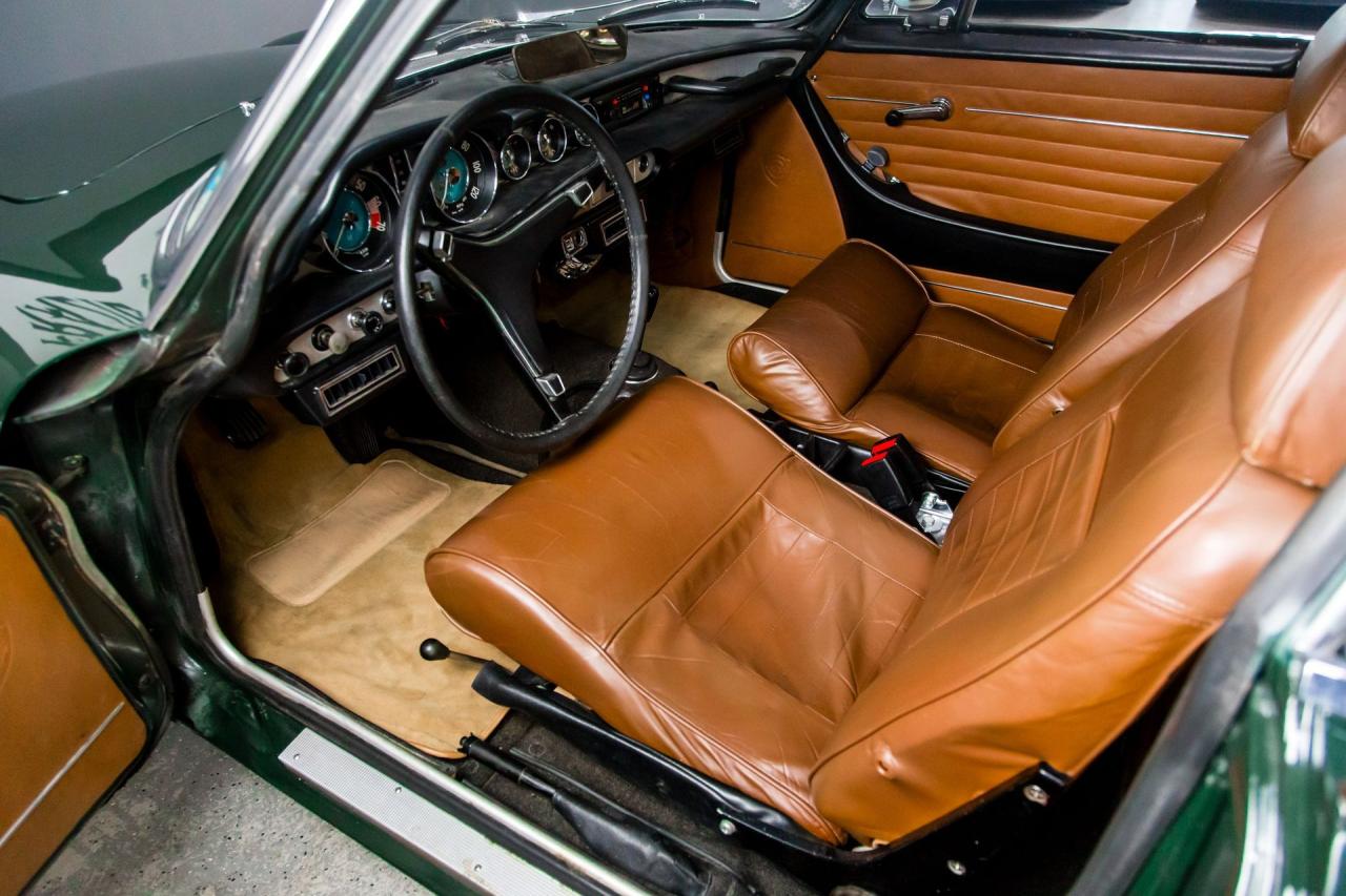 1969 Volvo P1800