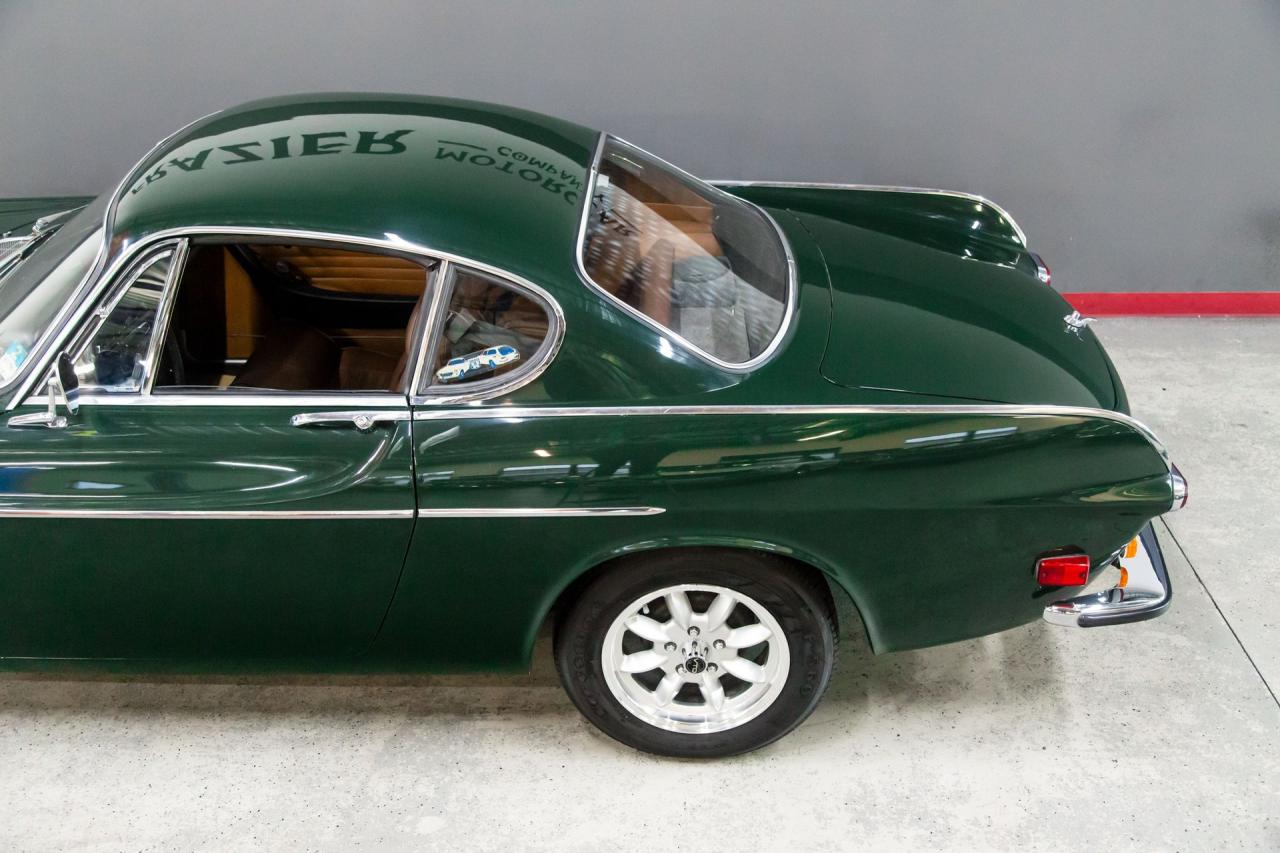 1969 Volvo P1800