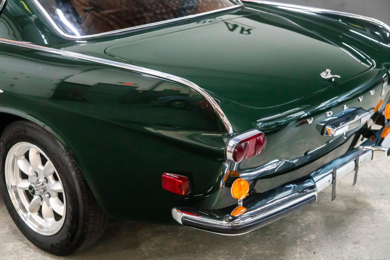 1969 Volvo P1800