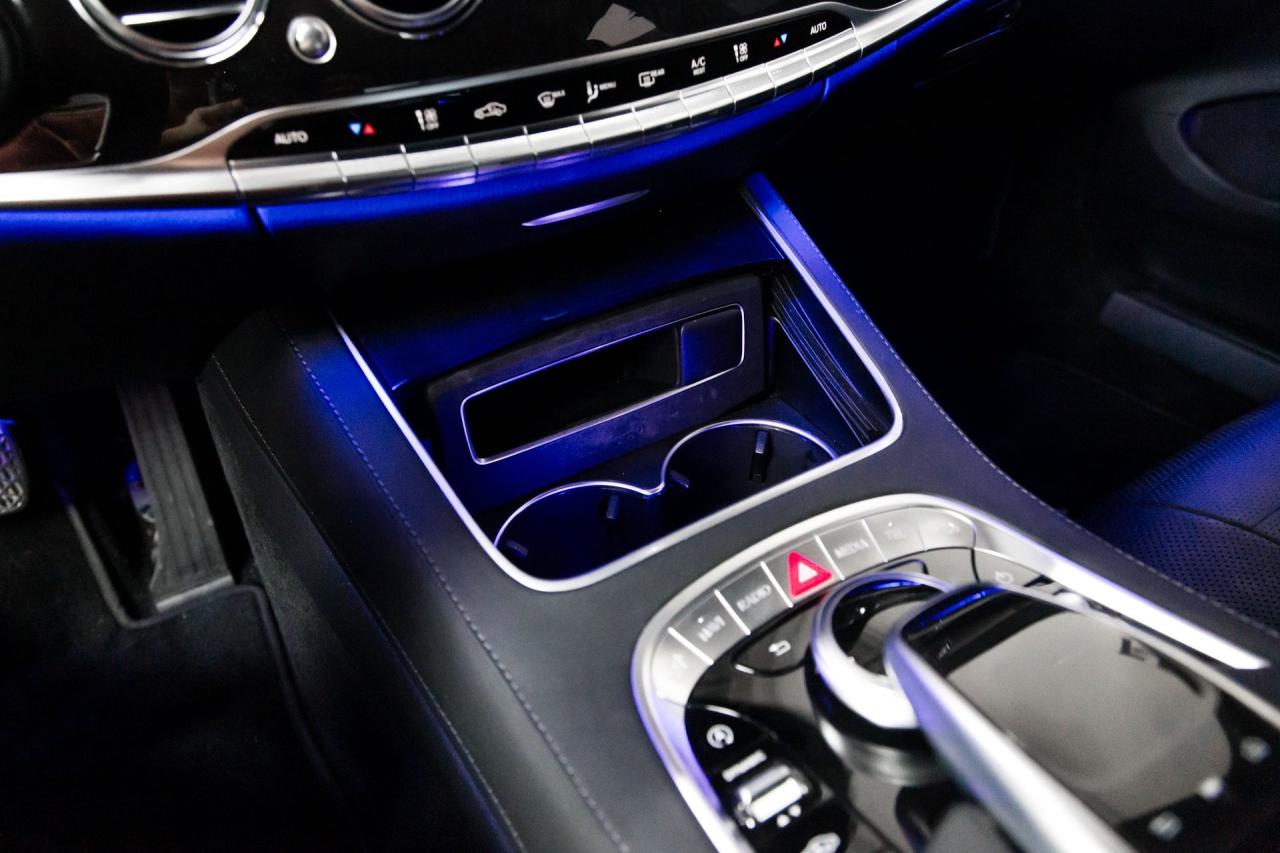 2019 Mercedes - Benz 4320 mile S 560