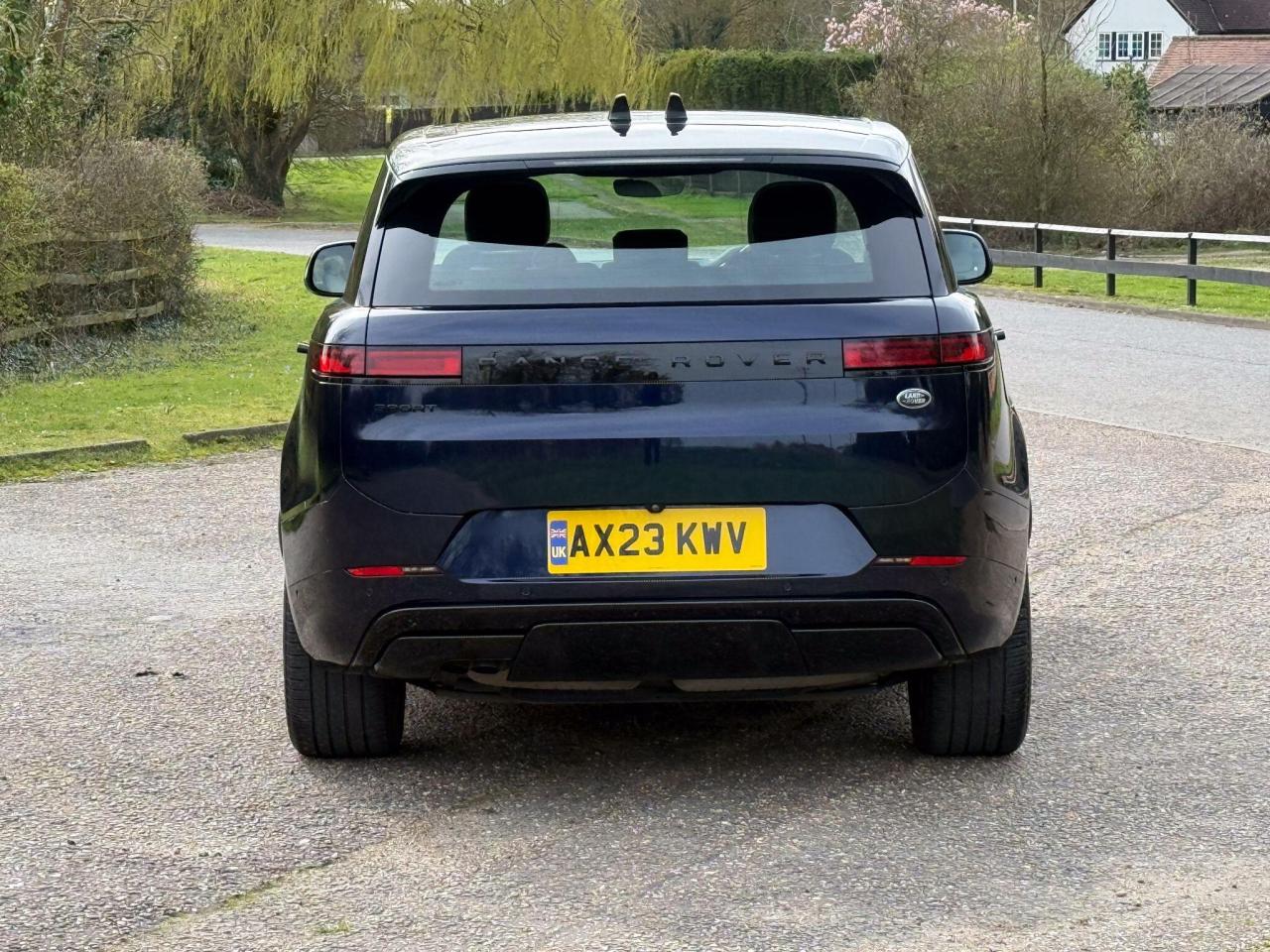 2023 Land Rover 3.0 D300 MHEV Dynamic SE Auto 4WD Euro 6 (s/s) 5dr