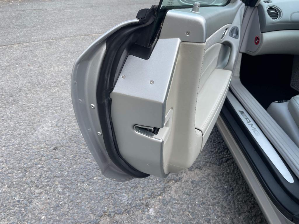 2003 Mercedes - Benz SL55 AMG