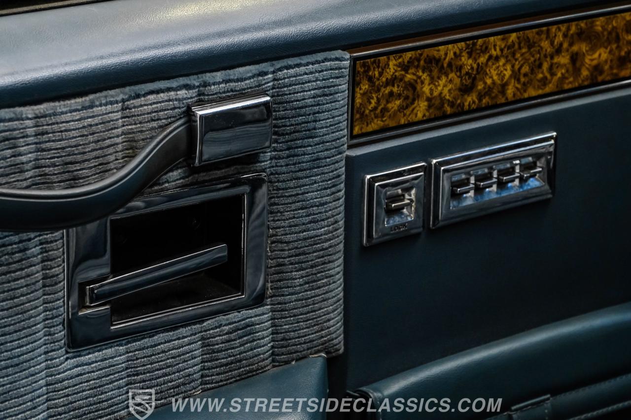 1990 GMC Suburban SLE 4x4