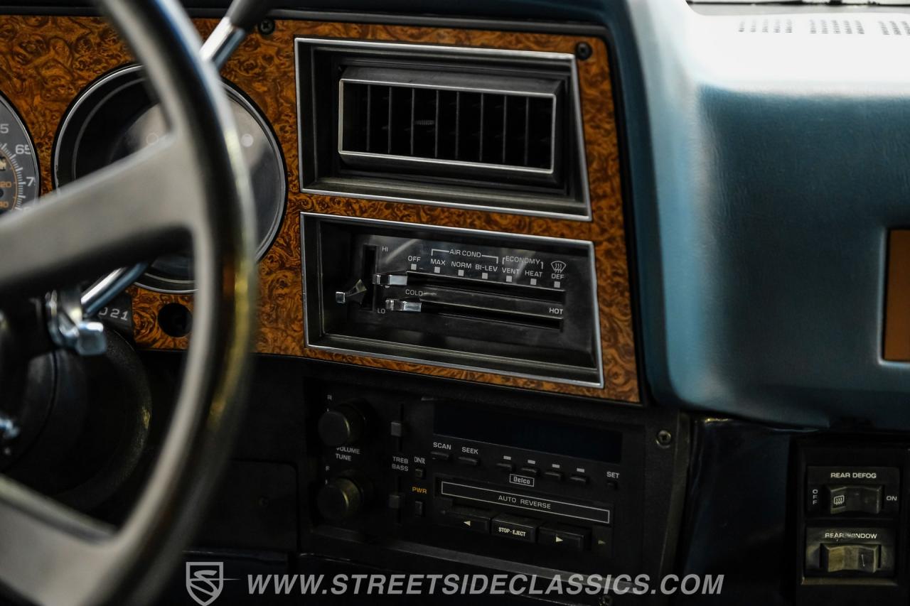 1990 GMC Suburban SLE 4x4