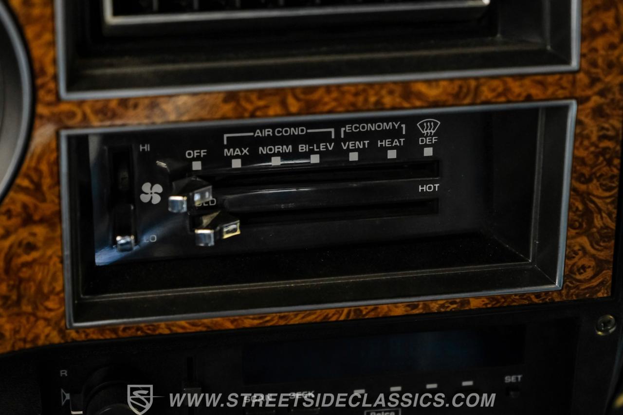 1990 GMC Suburban SLE 4x4