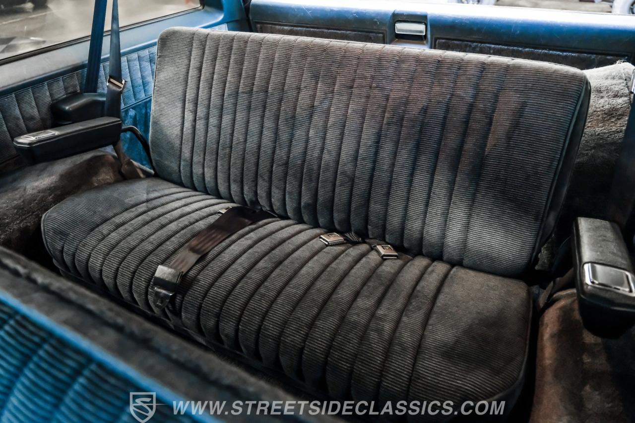 1990 GMC Suburban SLE 4x4