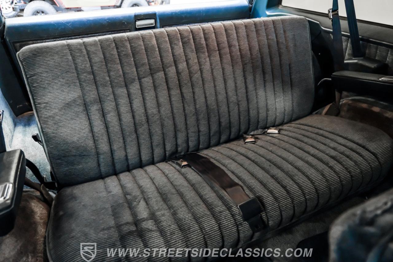 1990 GMC Suburban SLE 4x4