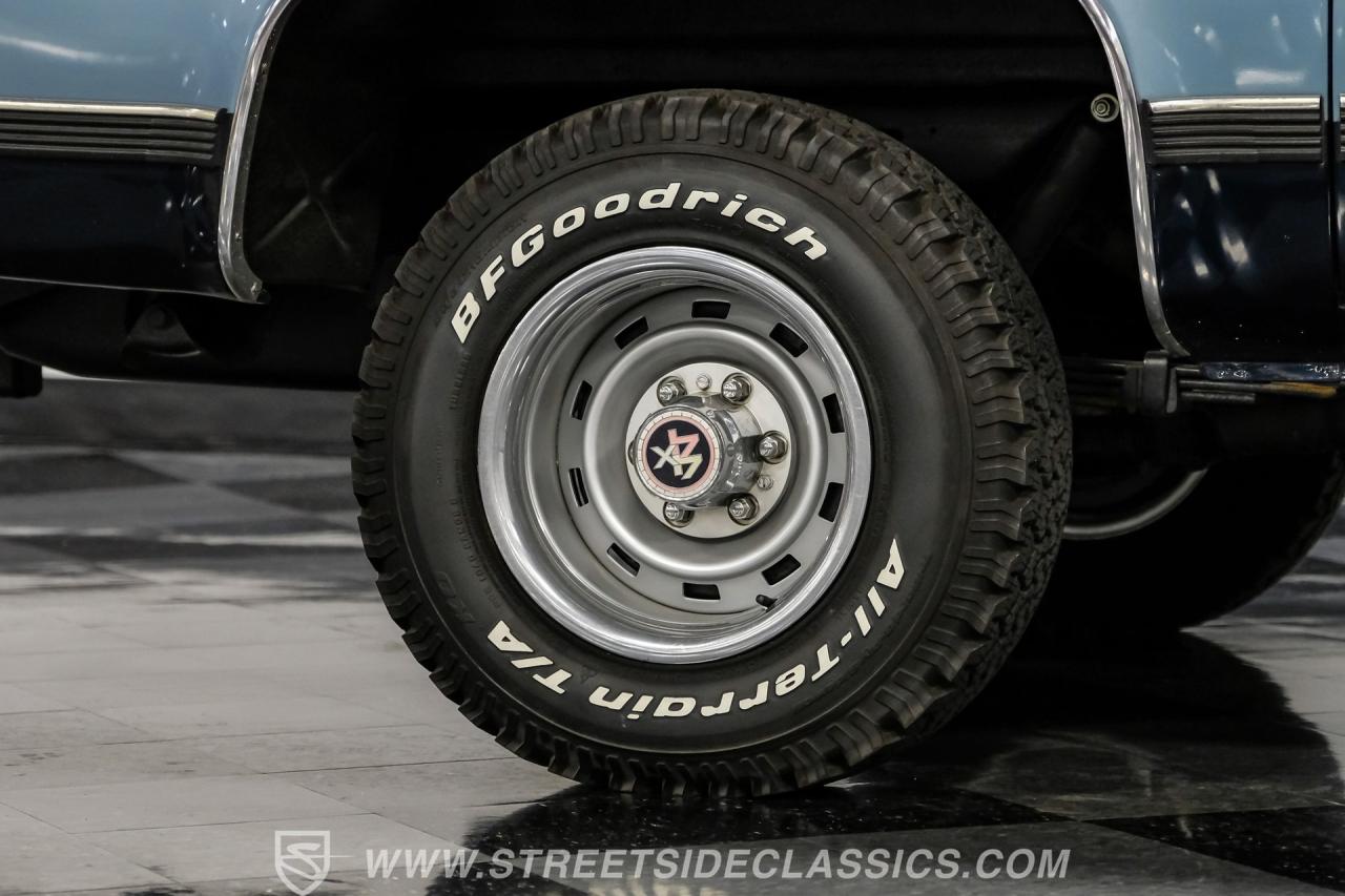 1990 GMC Suburban SLE 4x4